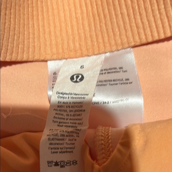 Peach Bellini lululemon ribbed soft stream 2.5 inch short - Picture 2 of 3